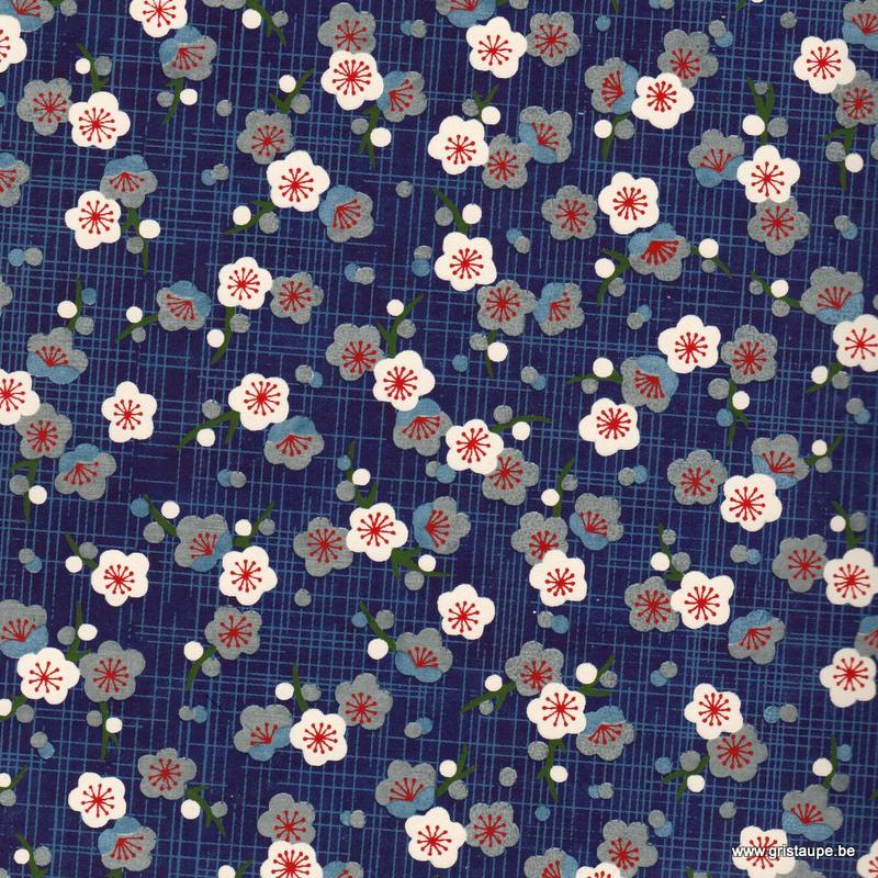 papier japonais ou washi chiyogami sérigraphié fleur sur fond bleu