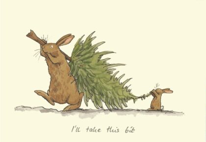 Carte de voeux avec texte en anglais représentant un grand lapin portant un sapin pour Noël aidé par un petit lapin