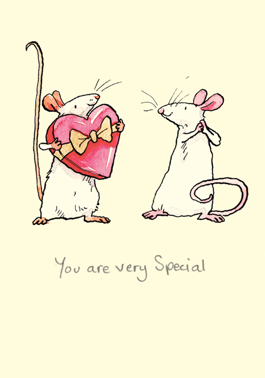 carte postale illustrée par anita jeram et éditée aux éditions two bad mice représentant une souris offrant un cadeau à une souris