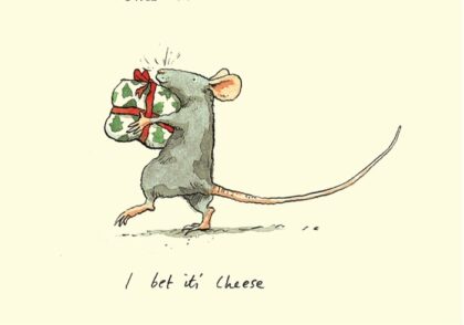 carte postale illustrée par anita jeram et éditée aux éditions two bad mice représentant une souris un cadeau de Noel à la main